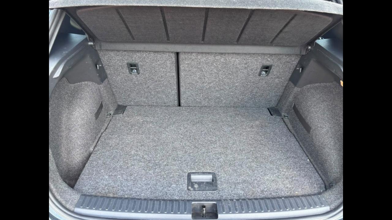 SEAT Arona 2022 - Arona 1.0 ecotsi Xperience 110cv