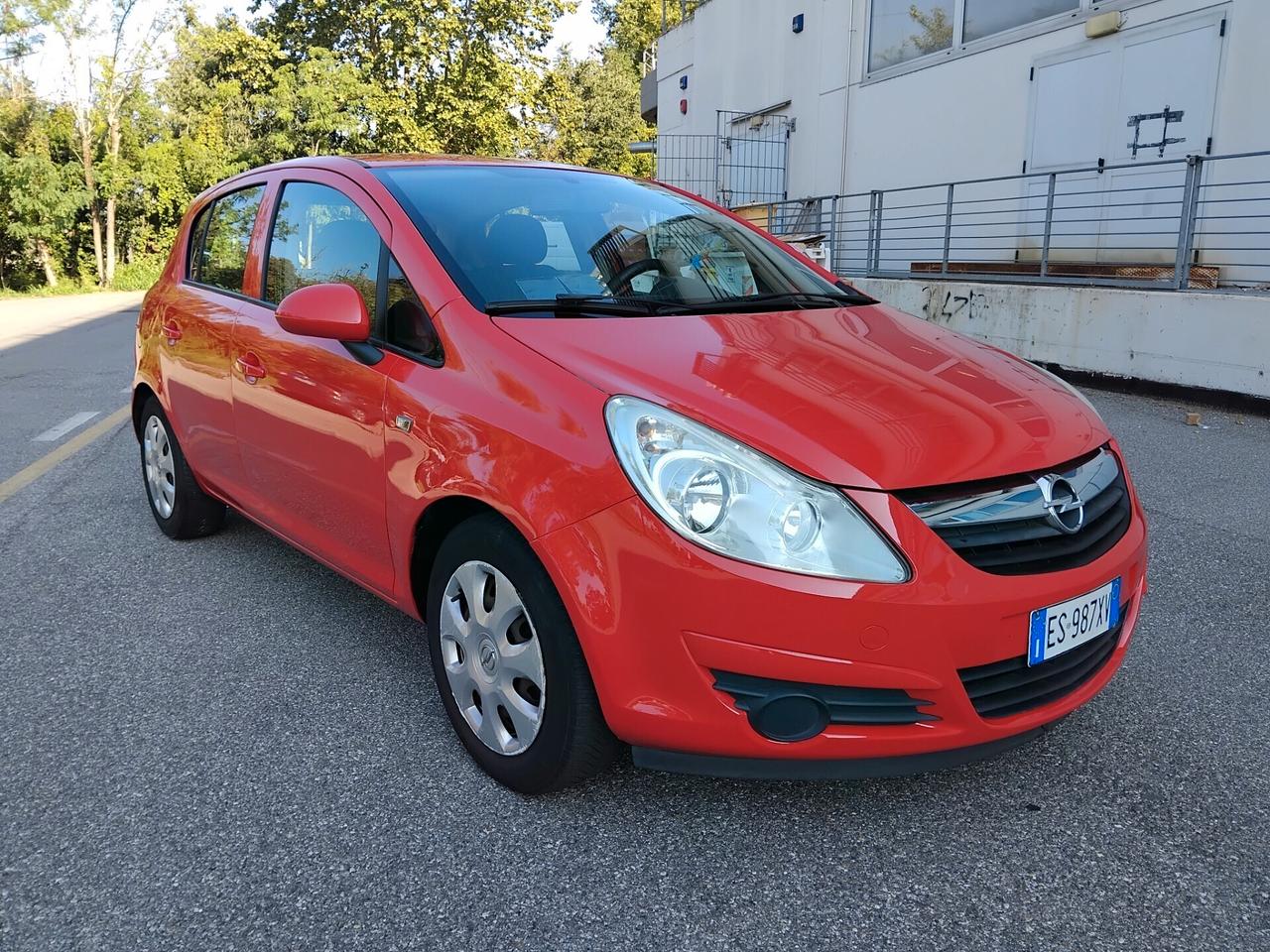 Opel Corsa 1.2 benzina garanzia