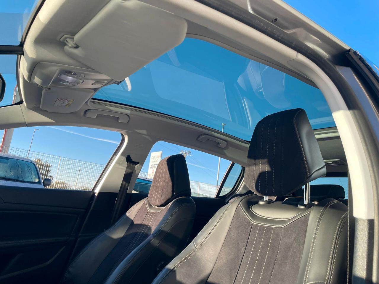 Peugeot 308 BlueHDi 120 S&S EAT6 GT Line