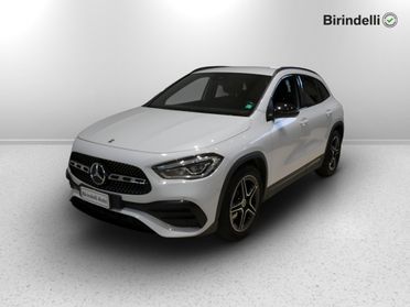 Mercedes-Benz GLA (H247) - GLA 200 d Automatic Premium