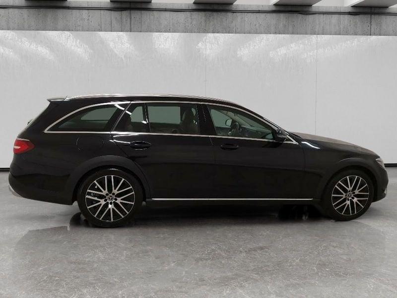 Mercedes-Benz Classe E E SW All-Terrain 220 d Business Sport 4matic auto