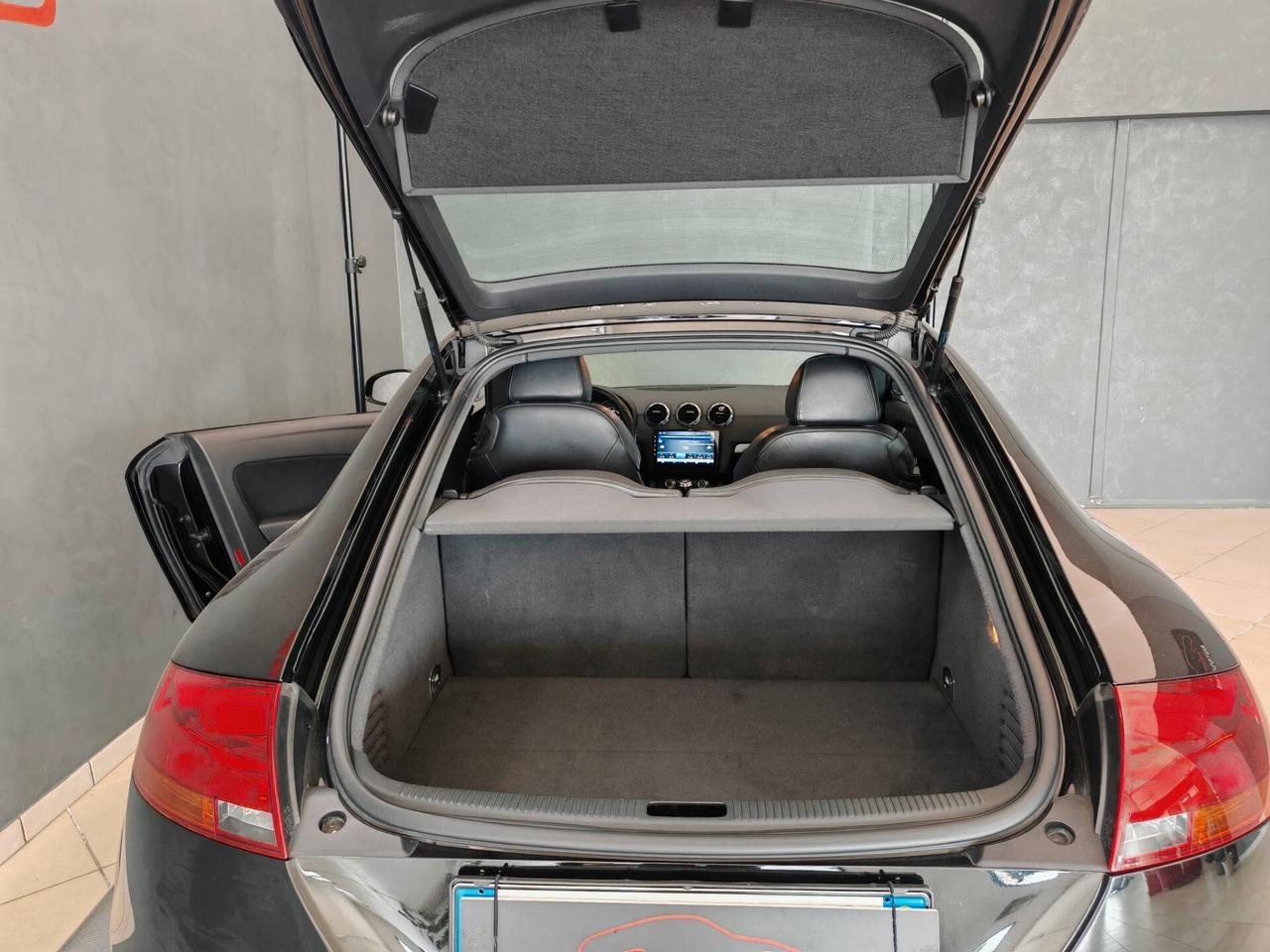 Audi TT Coupé 2.0 TDI quattro