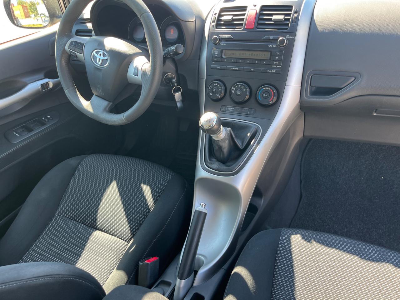 Toyota Auris 1.3 5 porte Active