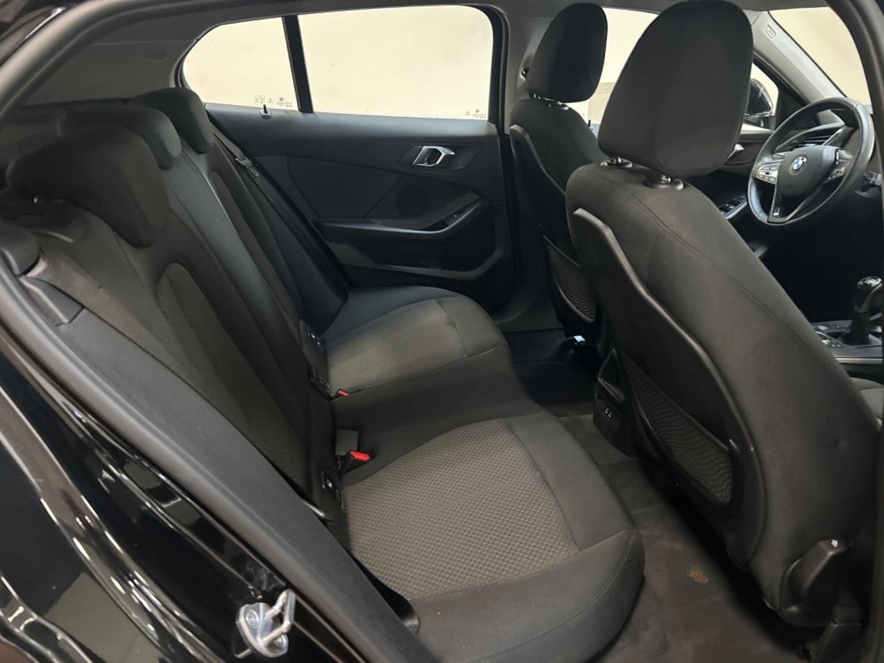 Bmw 116 116d 5p. Msport