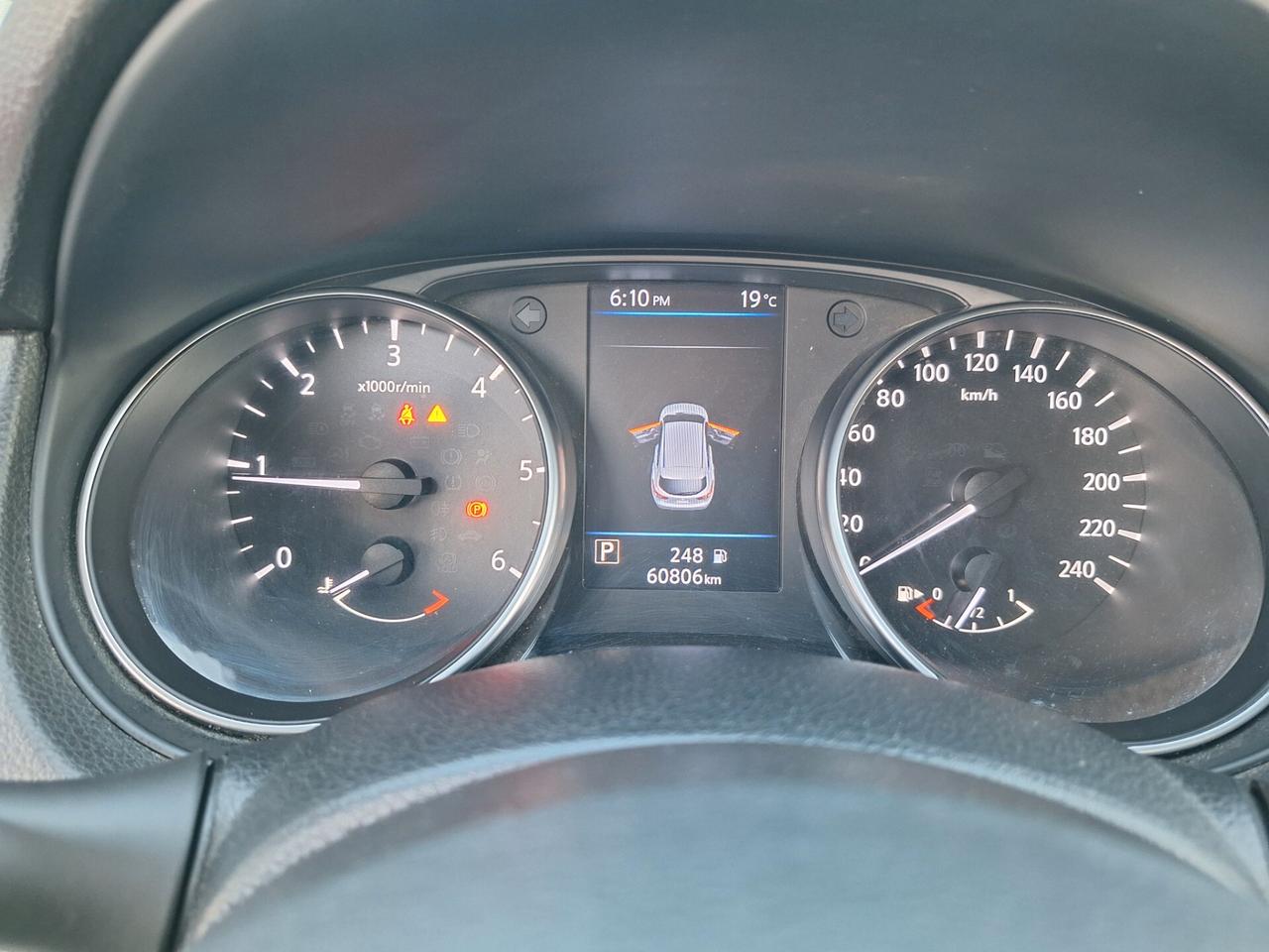 Nissan Qashqai BUSINESS 1.5 dCi 115cv AUTOMAT. NAV+RETROCAM. 2020