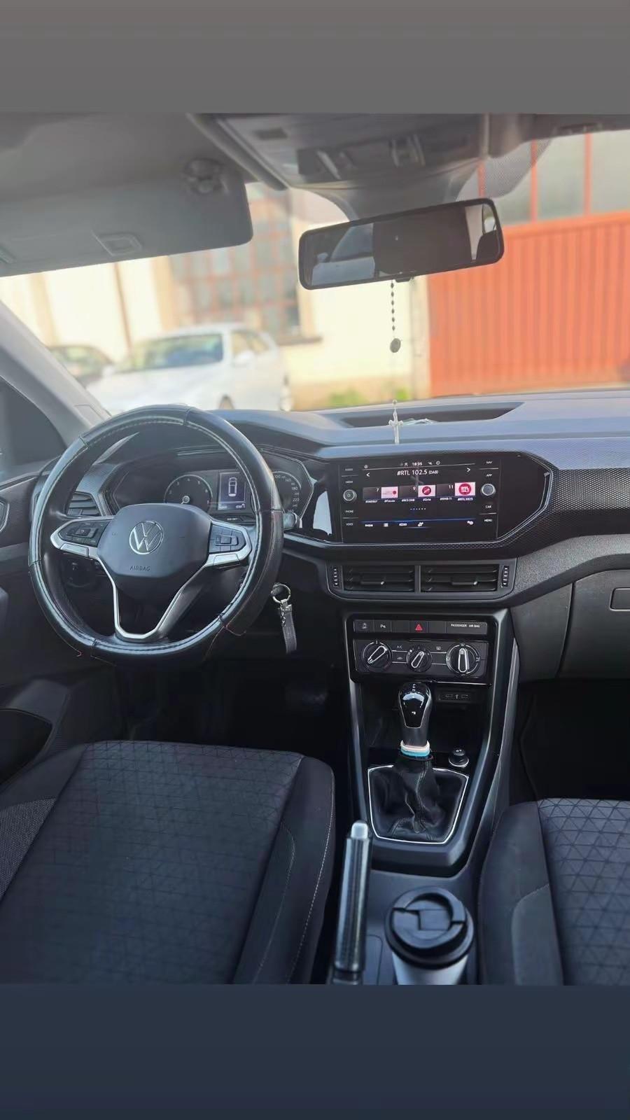 Volkswagen T-Cross 1.0 TSI 110 CV DSG Sport