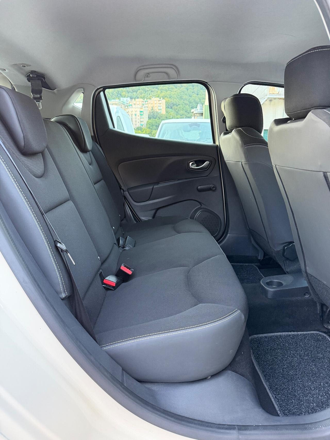 Renault Clio 1.2 75CV 5 porte / EURO 6 NEOPATENTATI