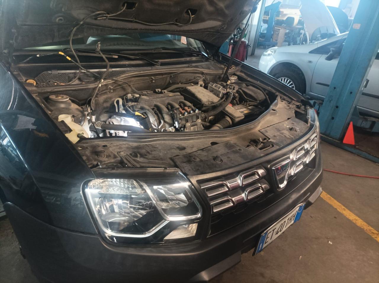 Dacia Duster 1.6 -4x2 GPL (VENDUTA)
