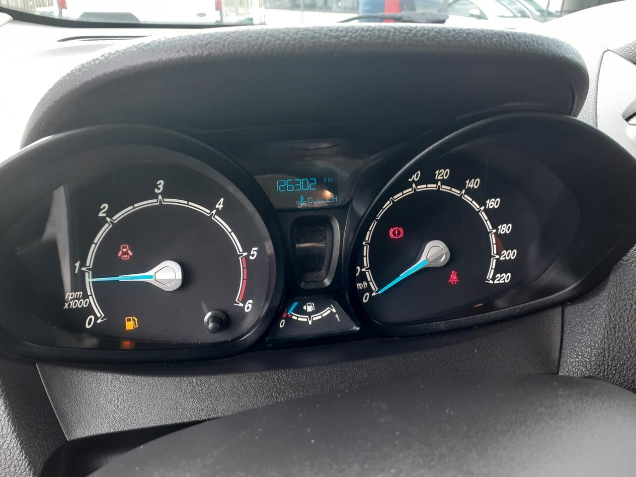 Ford Transit Courier 1.5 TDCi 75CV Van Entry