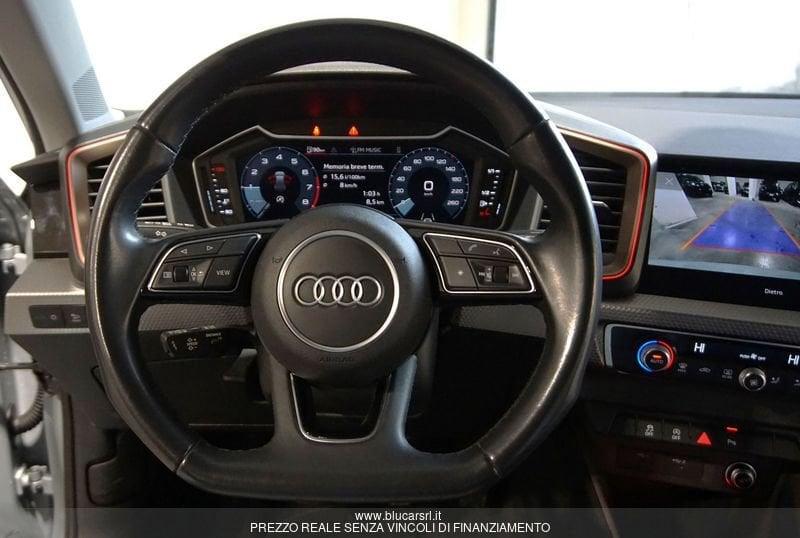 Audi A1 A1 allstreet 30 TFSI Identity Contrast