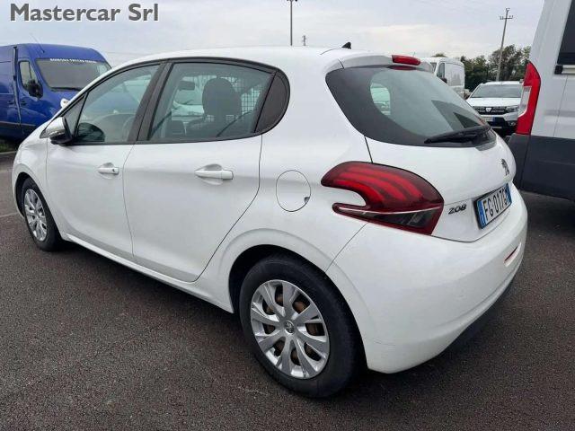 PEUGEOT 208 208 5p 1.6 bluehdi VAN - targa FG017GM