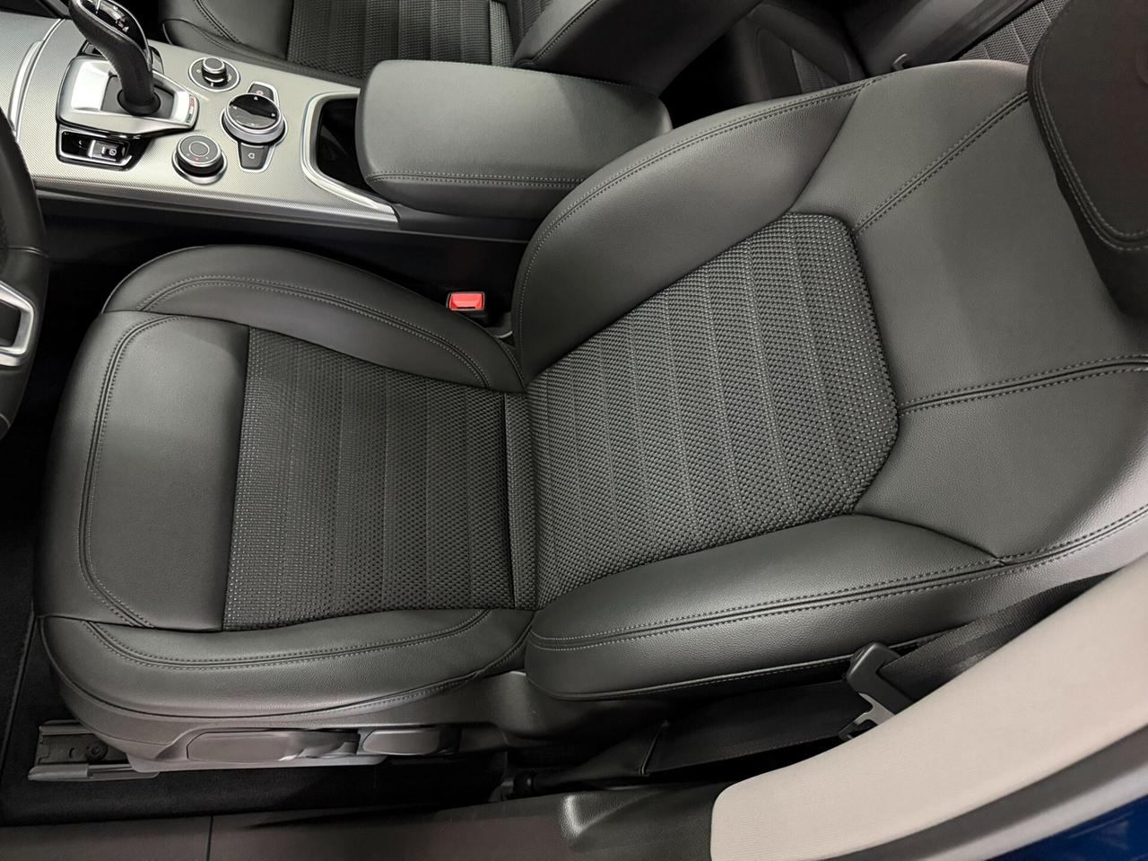 Stelvio 2.2 TD 190 CV SPRINT Q4 DISTRIBUZIONE ESEGUITA PERFETTA UNICO PROPRIETARIO TAGLIANDATA