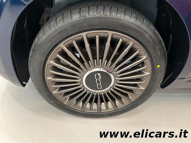 FIAT 500 1.0 Hybrid Dolcevita CLIMA AUTOM. + NAVIGATORE