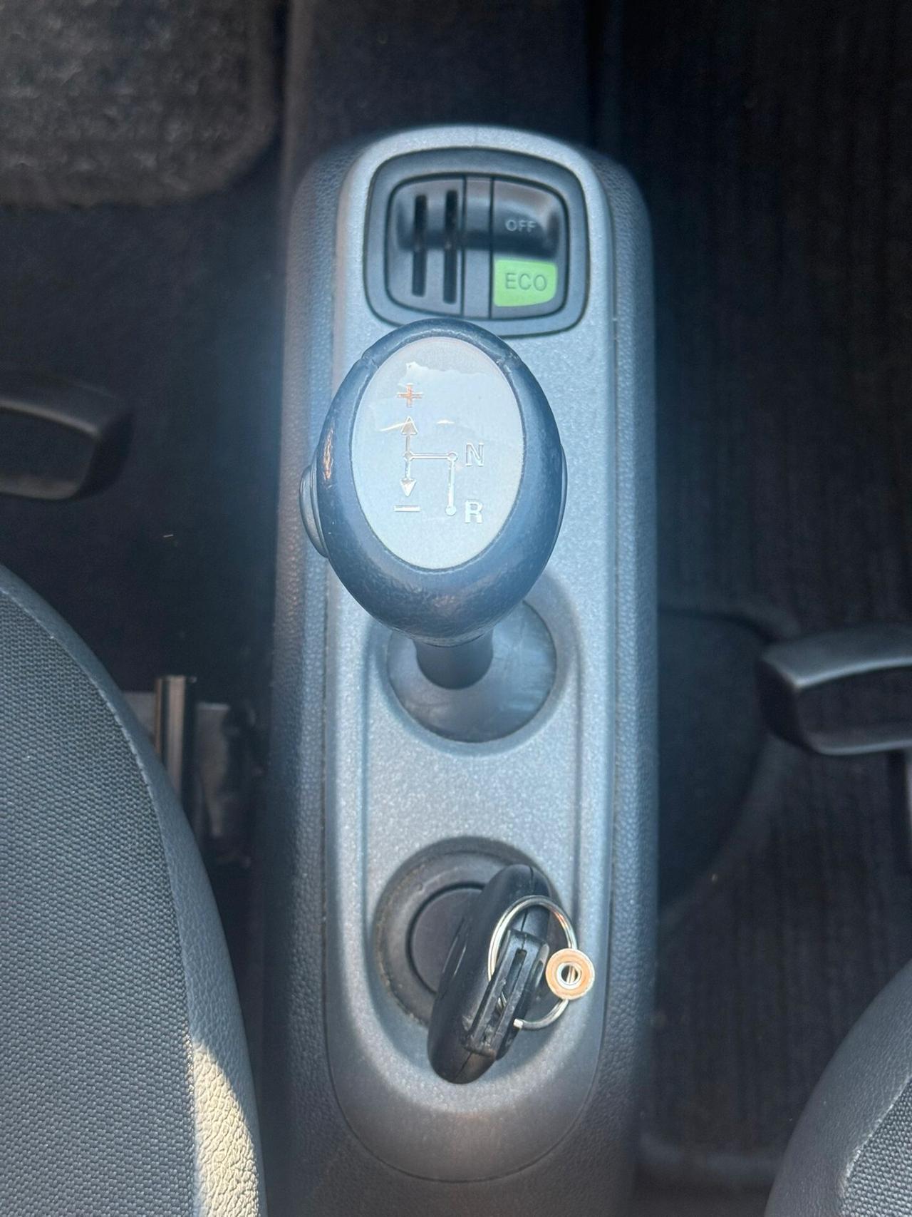 Smart ForTwo 1000 52 kW coupé pure