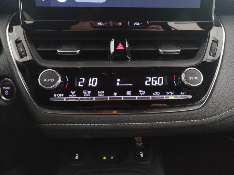 TOYOTA Corolla (2018-->) - Corolla Active 1.8 Hybrid Touring Sports