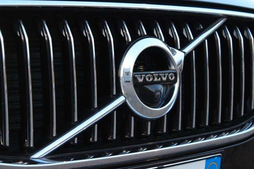 VOLVO XC60 2.0 D4 Inscription *Tetto *Luci Ambiente
