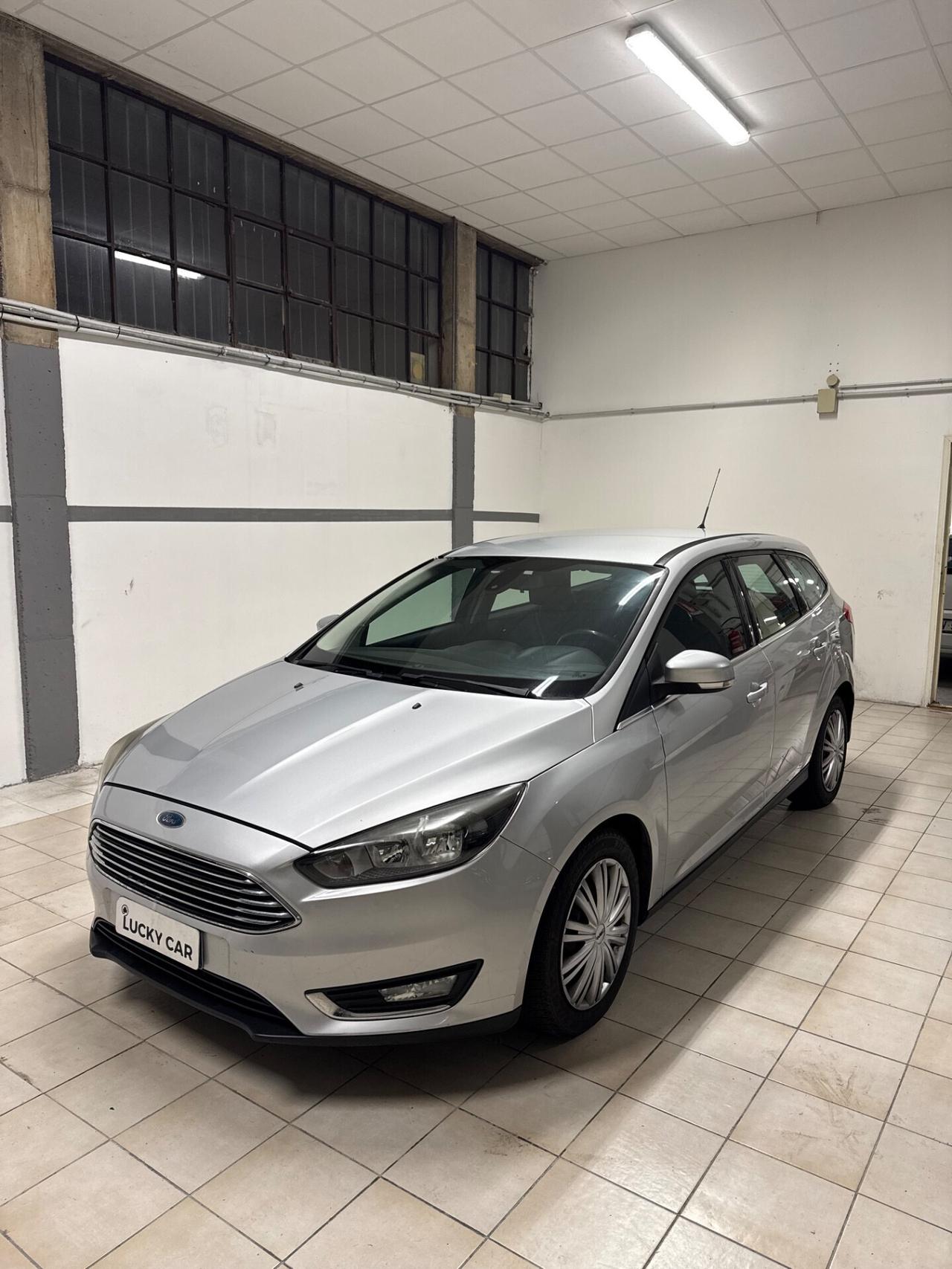 Ford Focus 1.5 TDCi 120 CV Start&Stop Powershift Titanium