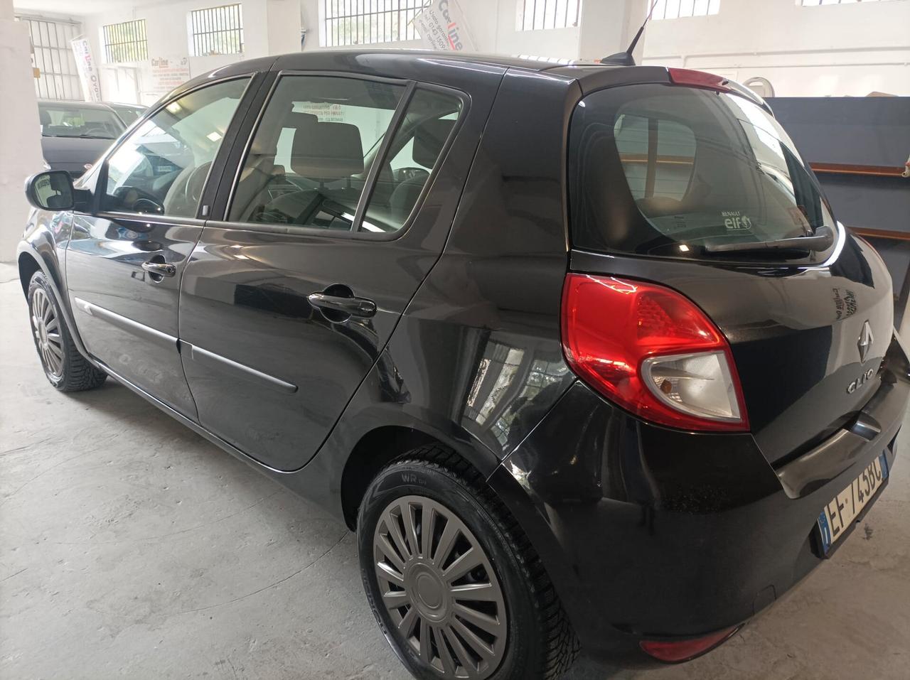 Renault Clio 1.2 16V (IN TRATTATIVA)