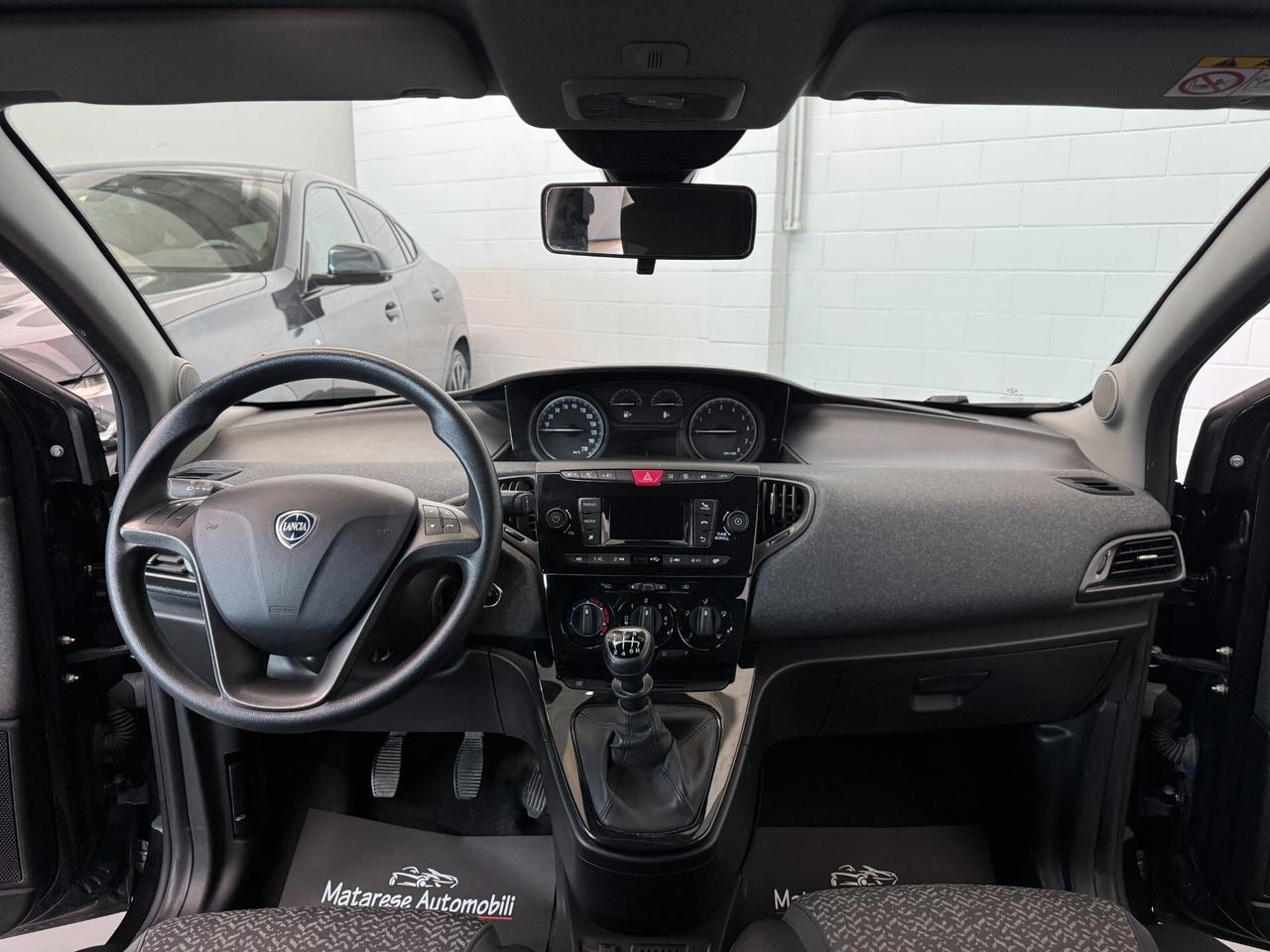 Lancia Ypsilon Hybrid 5p 1.0cc 70cv Bluetooth+Clima OK Neopatentati