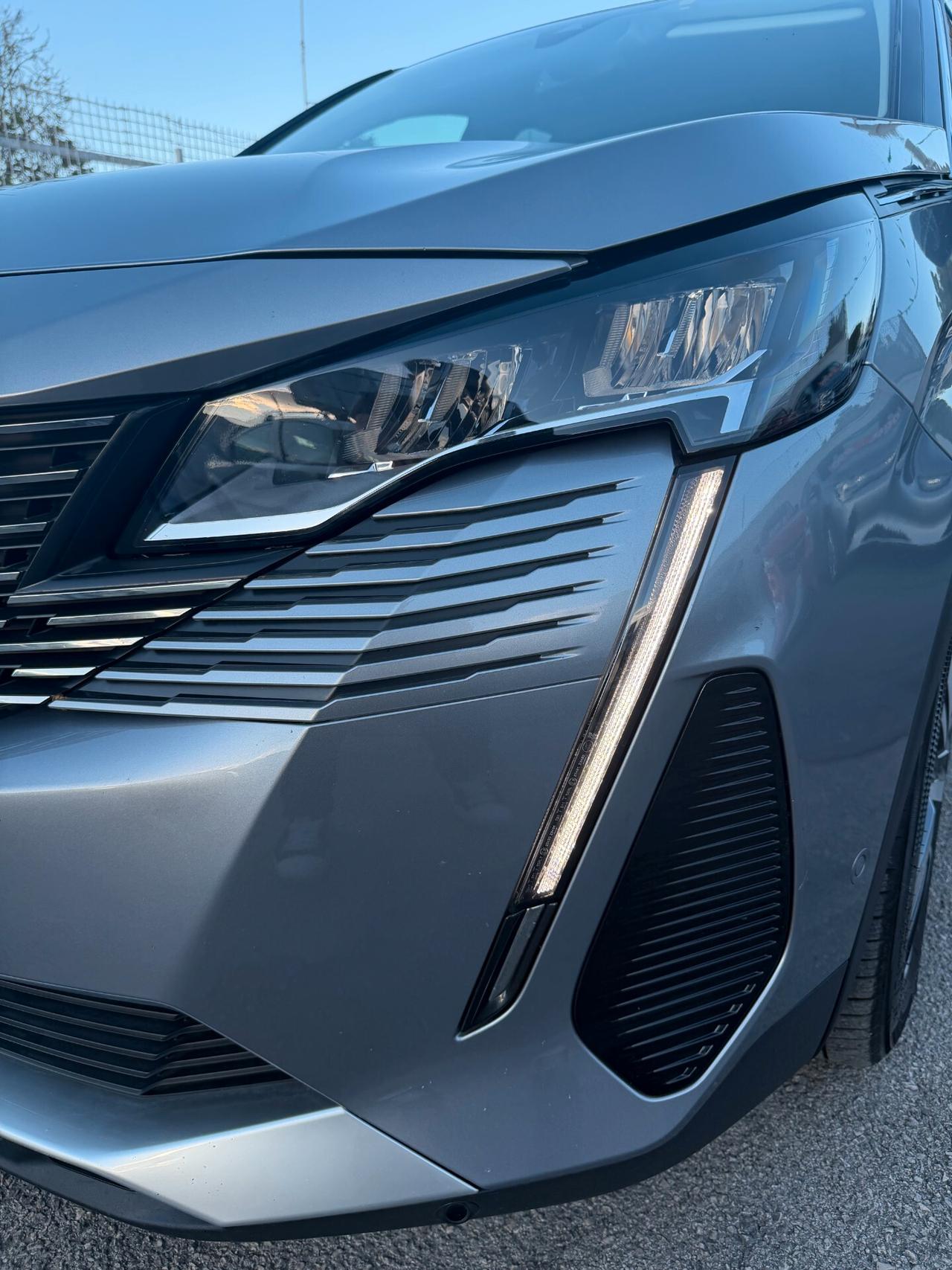 Peugeot 3008 BlueHDi 130 S&S EAT8 Allure