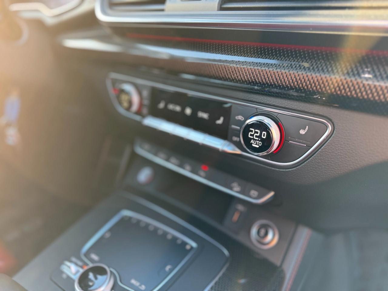 Audi SQ5 3.0 tdi quattro 347cv Tetto*Sospensioni*Full