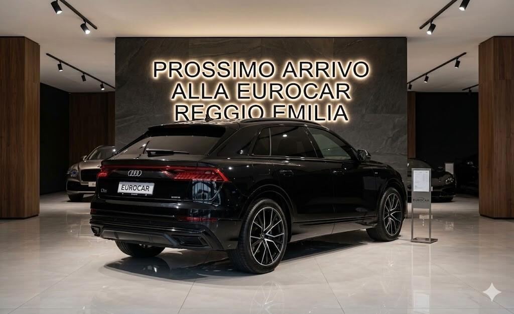 Audi Q8 55 3.0 TFSIe 381cv TOT quattro tiptronic Sline 03/2021 Euro 6D