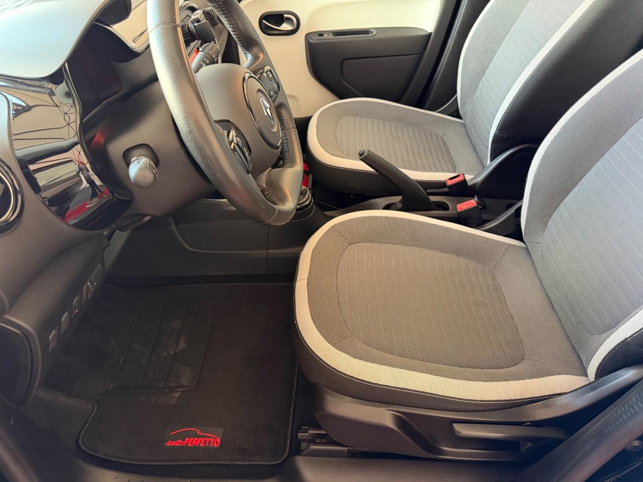 Renault Twingo TCe 95 CV Duel2