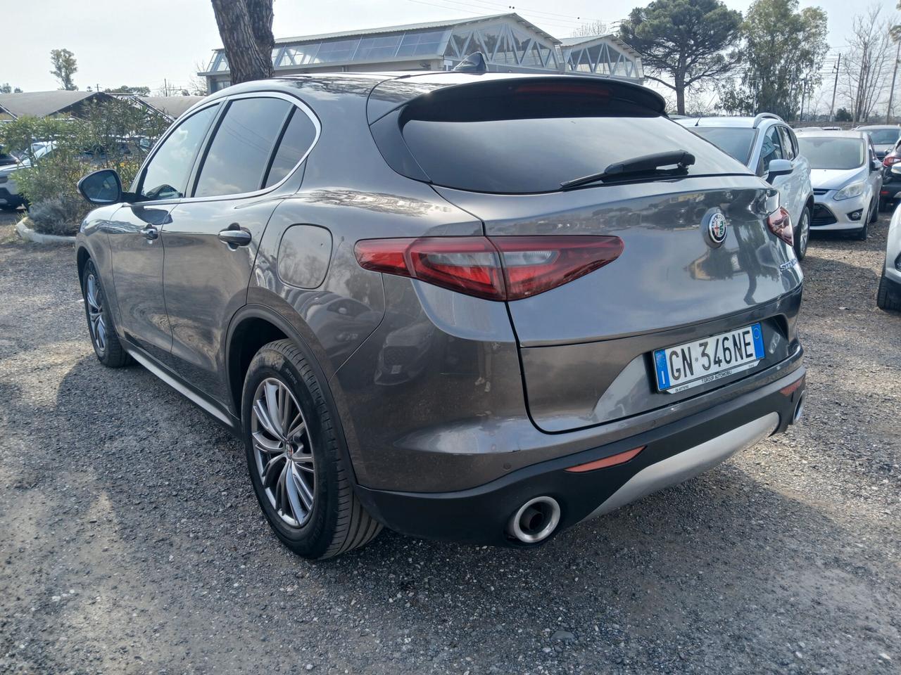 Alfa Romeo Stelvio 2.2 Turbodiesel 180 CV AT8 RWD Executive