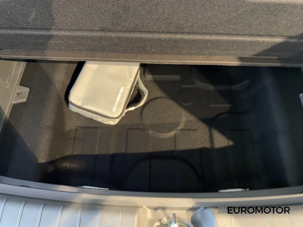 Kia EV3 58,3 kWh Air c/pompa calore