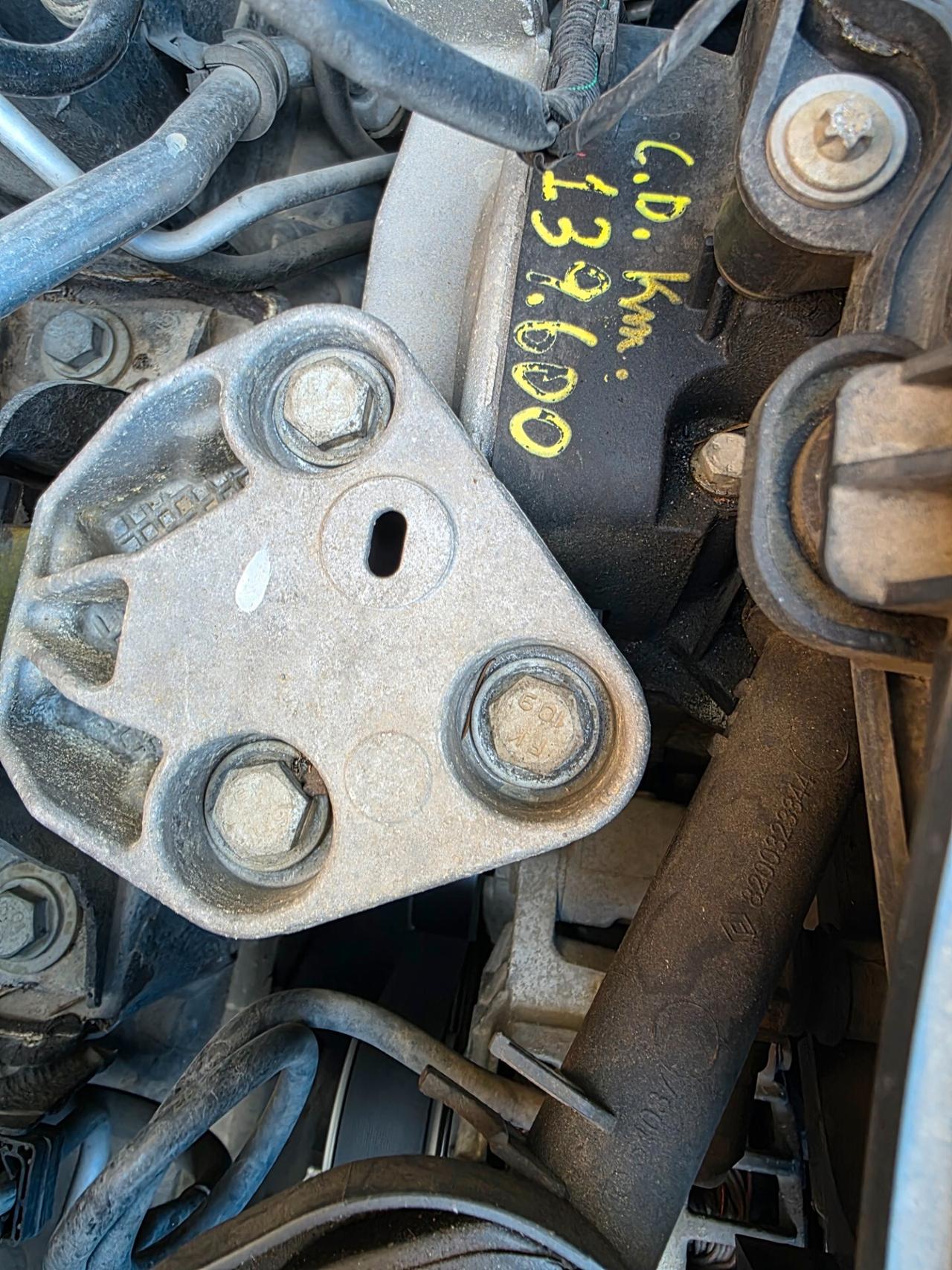 Renault Clio 1.2 16V 5 porte Rip Curl