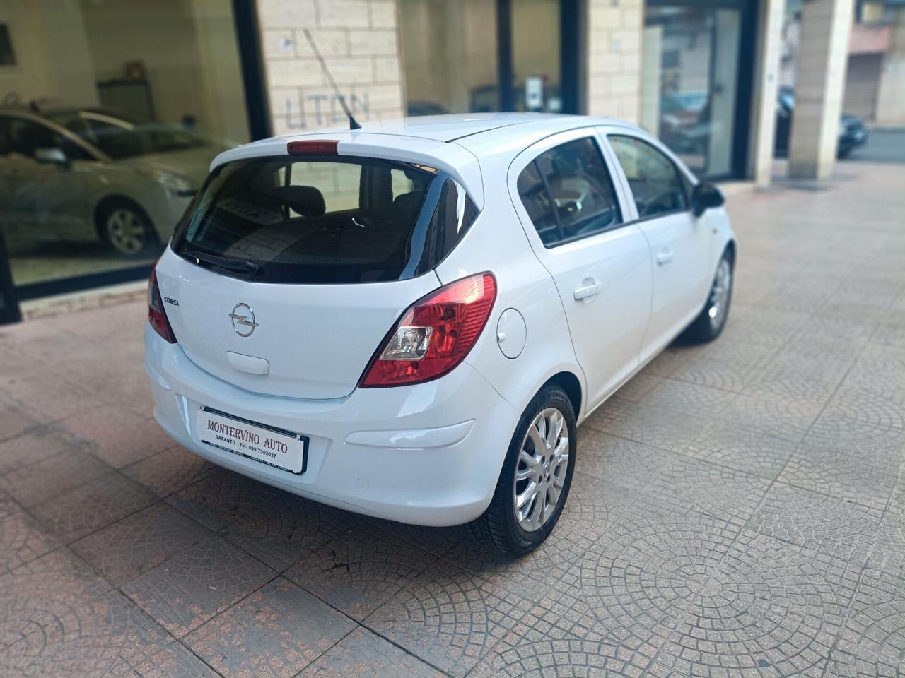 OPEL CORSA 1.2 GPL-NEOPATENTATI-Euro 3990