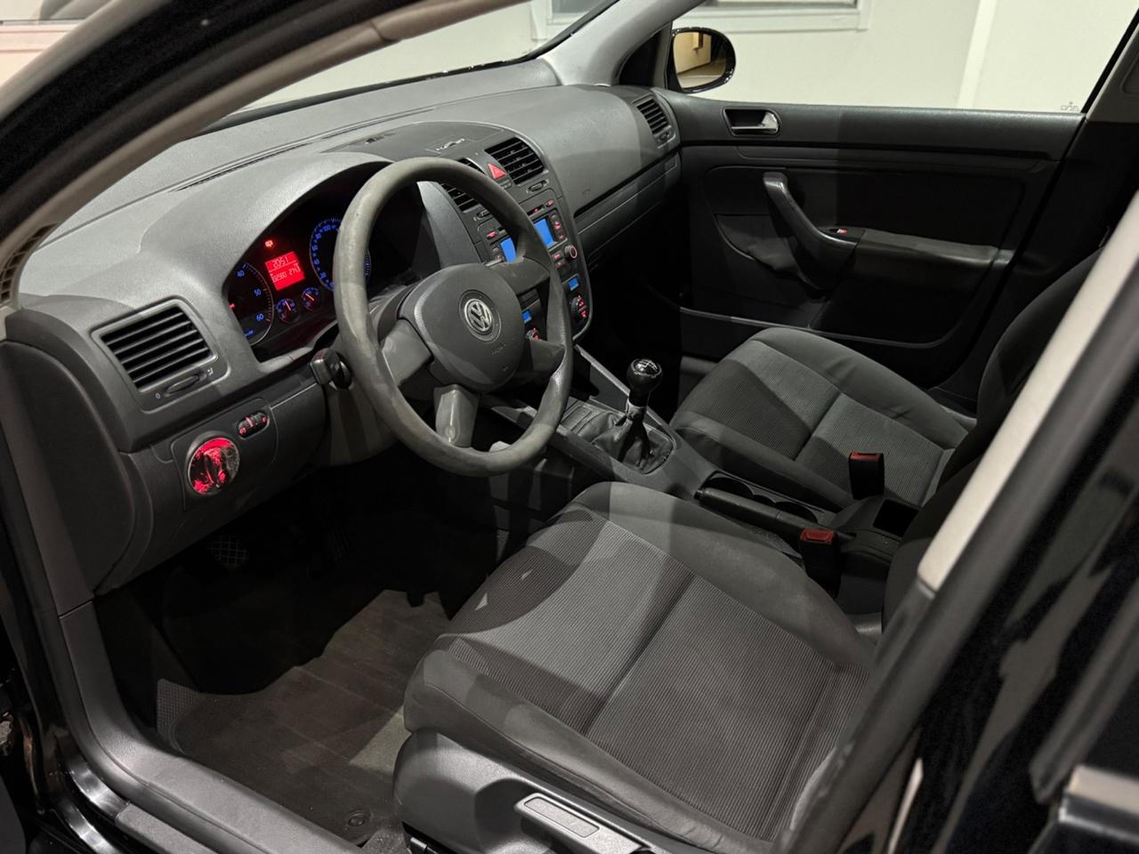 Volkswagen Golf 1.9TDI Sportline Per Neopatentati