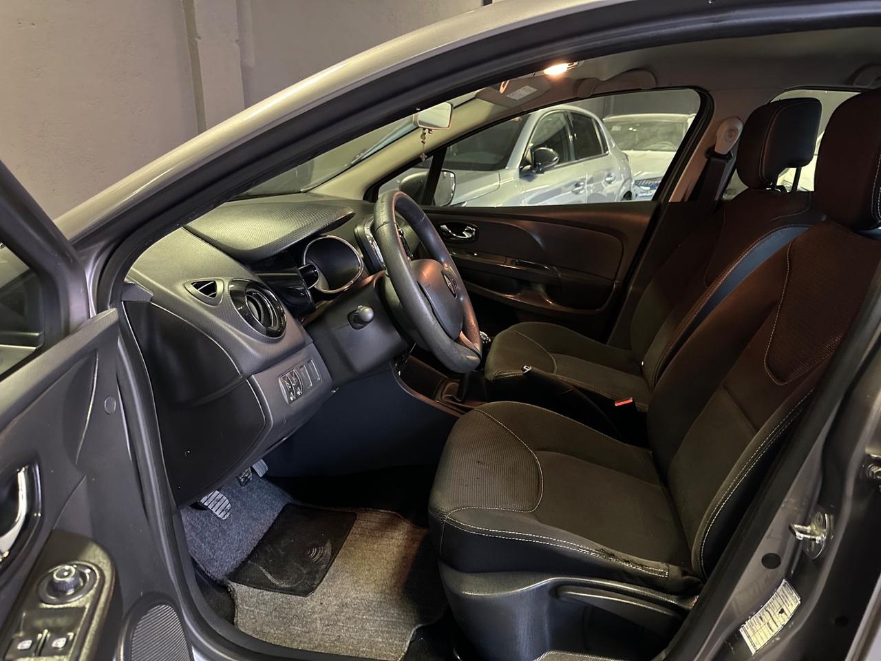 Renault Clio 1.2 75CV 5 porte Live