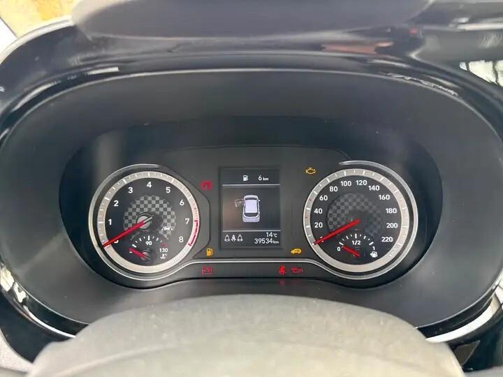 Hyundai i10 1.0 MPI Tech