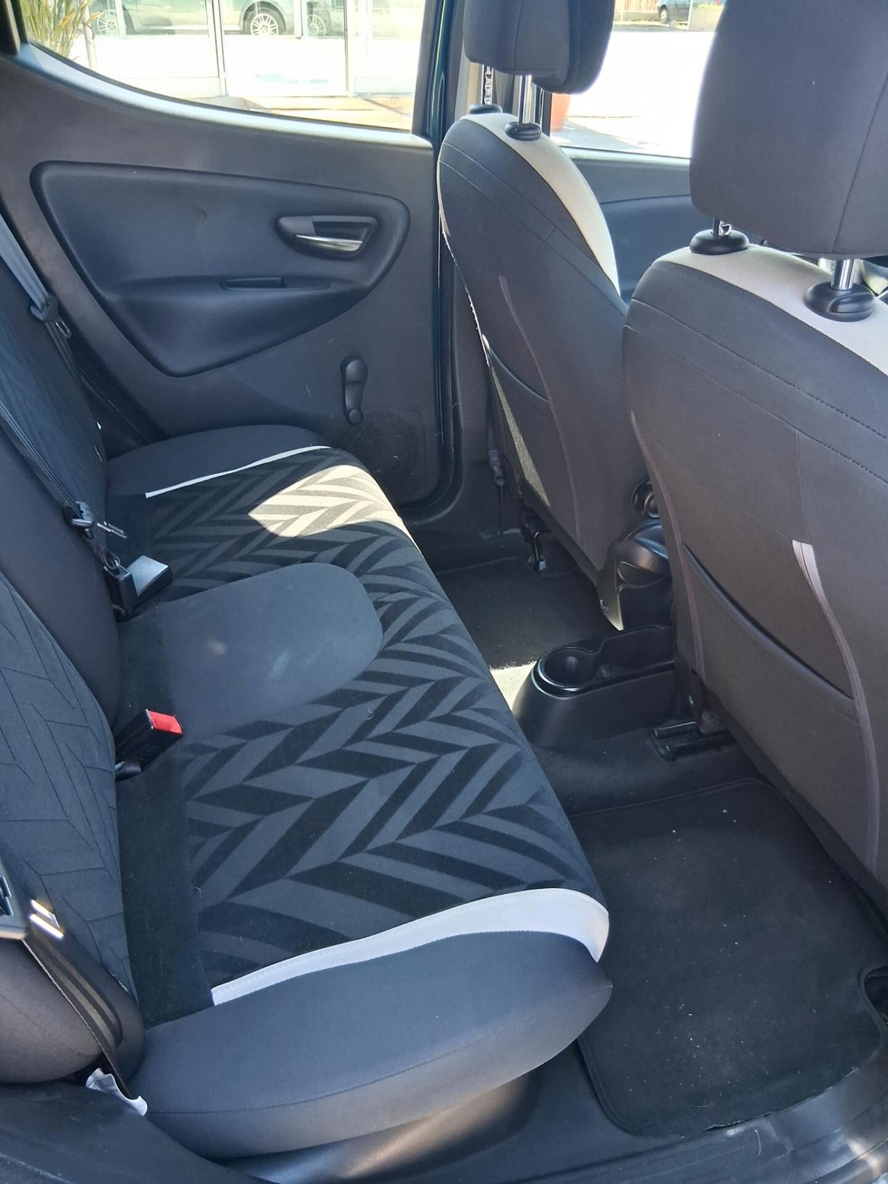 Lancia Ypsilon 1.2 69 CV 5 porte GPL Ecochic Gold