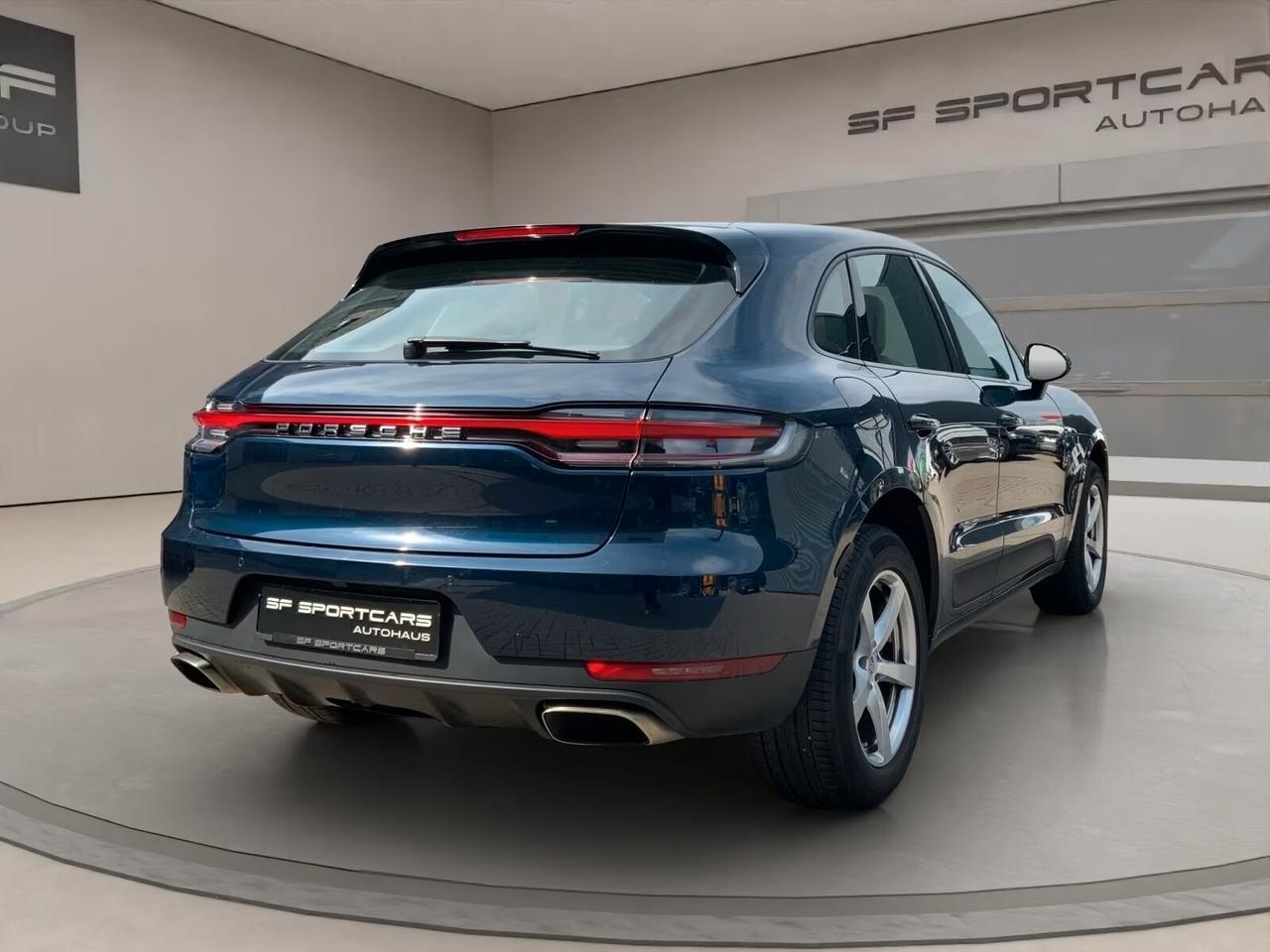 Porsche Macan 2.0 AUTO-NAVI-TETTO