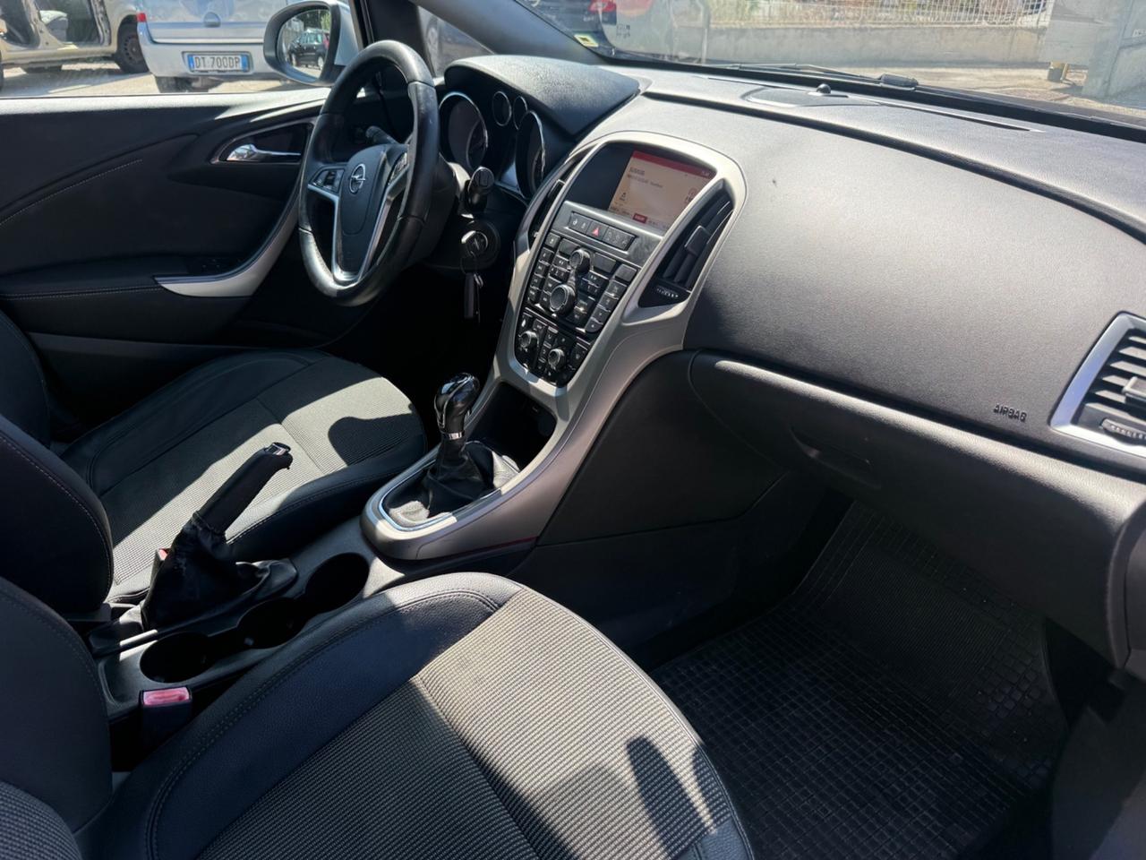 Opel Astra 1.7 CDTI 110CV Sports Tourer Cosmo