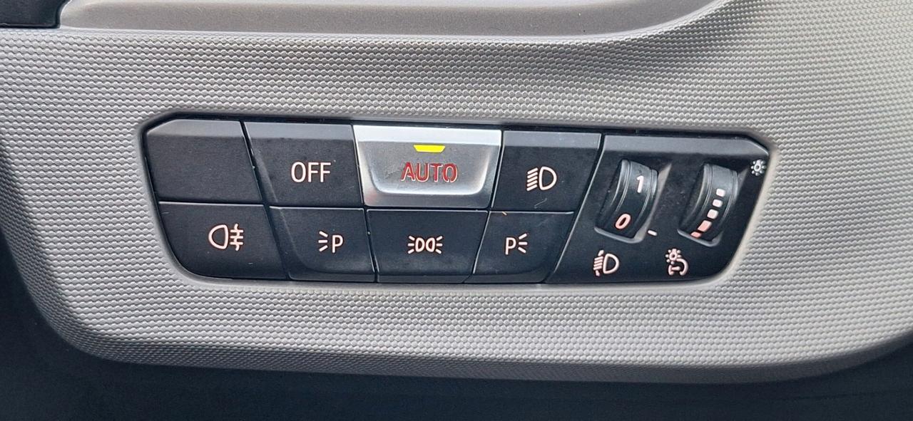 Bmw SERIE 1 116D Business Advantage - C.AUTOM.