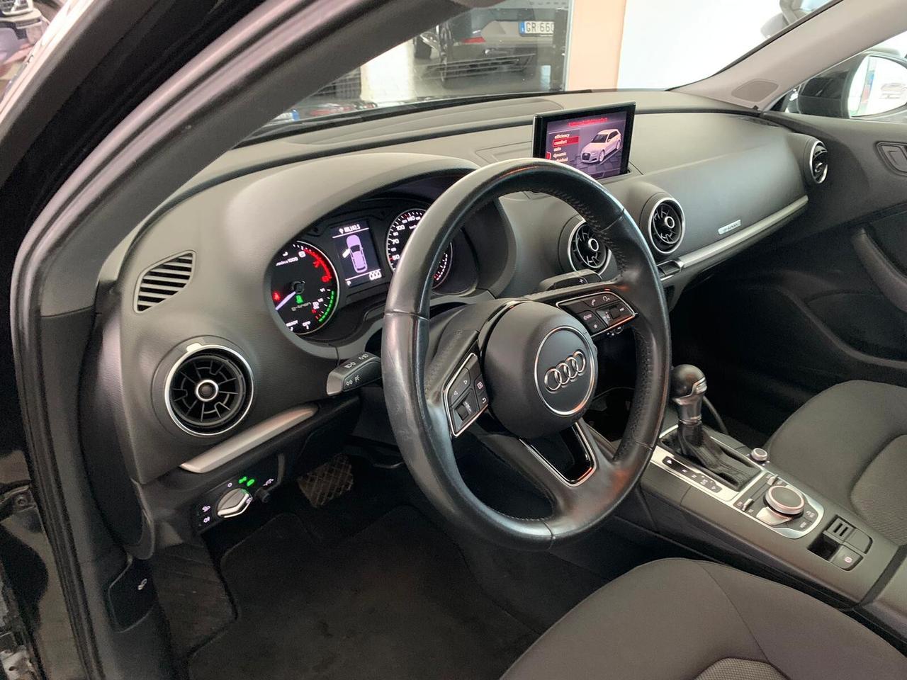 Audi A3 SPB 30 g-tron S tronic Business