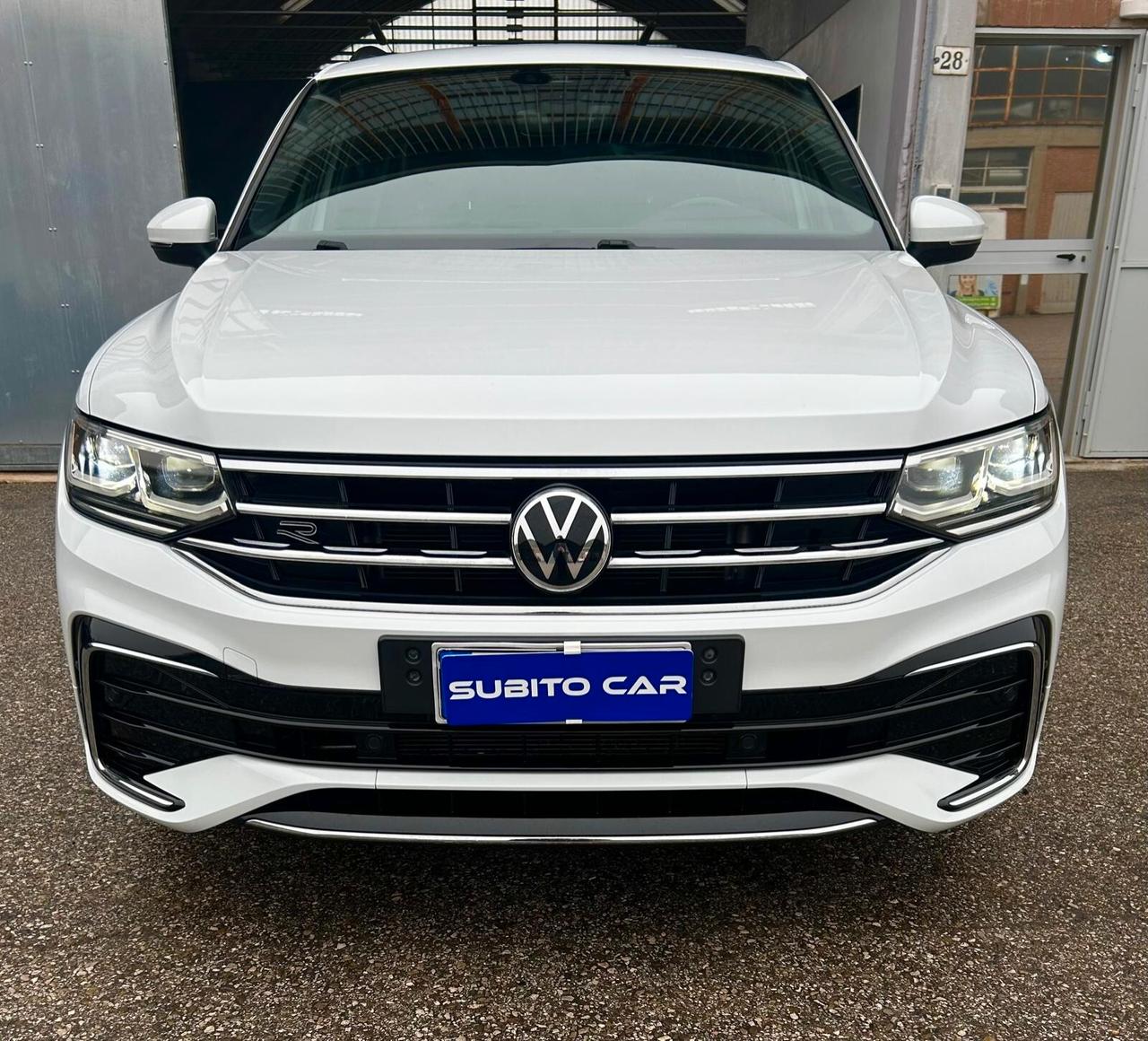 Volkswagen Tiguan 2.0 TDI 150 CV SCR DSG R-Line
