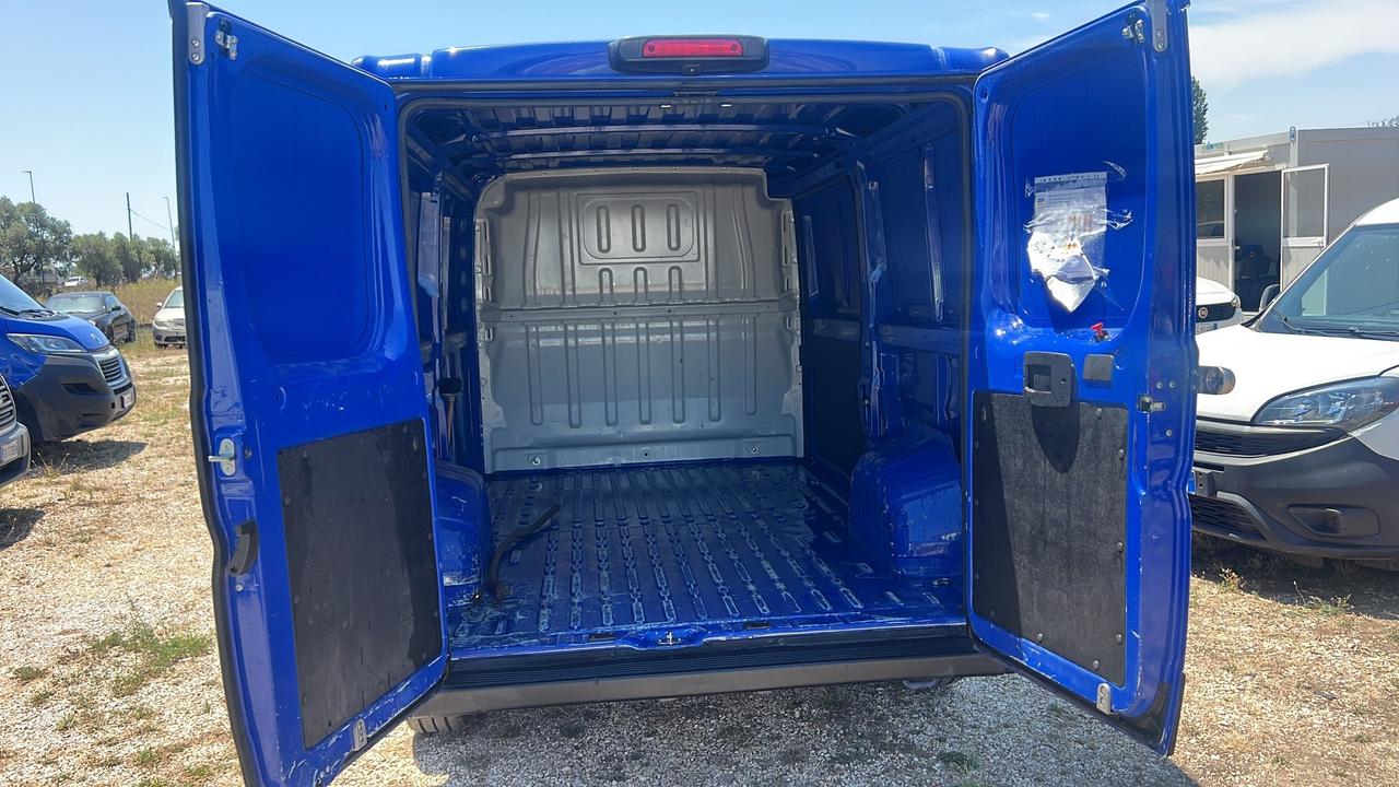 Fiat Ducato 35 2.2 passo lungo