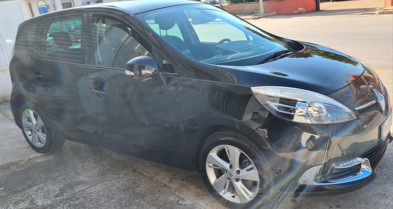 Renault Scenic Scénic XMod 1.5 dCi 110CV Live