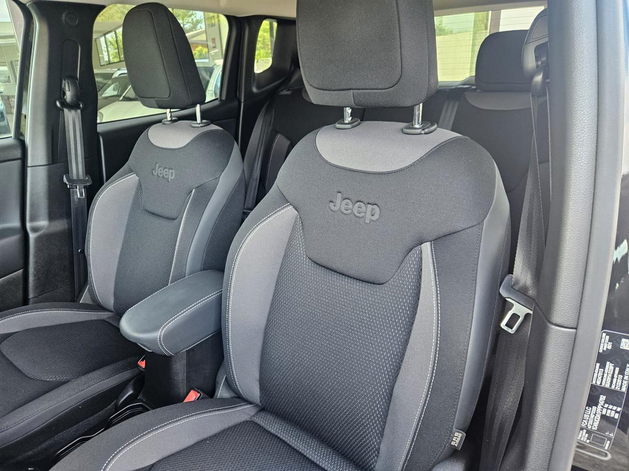 Jeep Renegade 1.5 Turbo T4 MHEV Limited