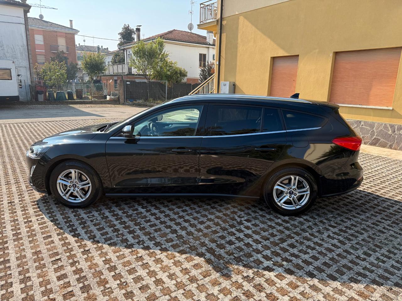 Ford Focus 1.5 EcoBlue 120 CV SW Business