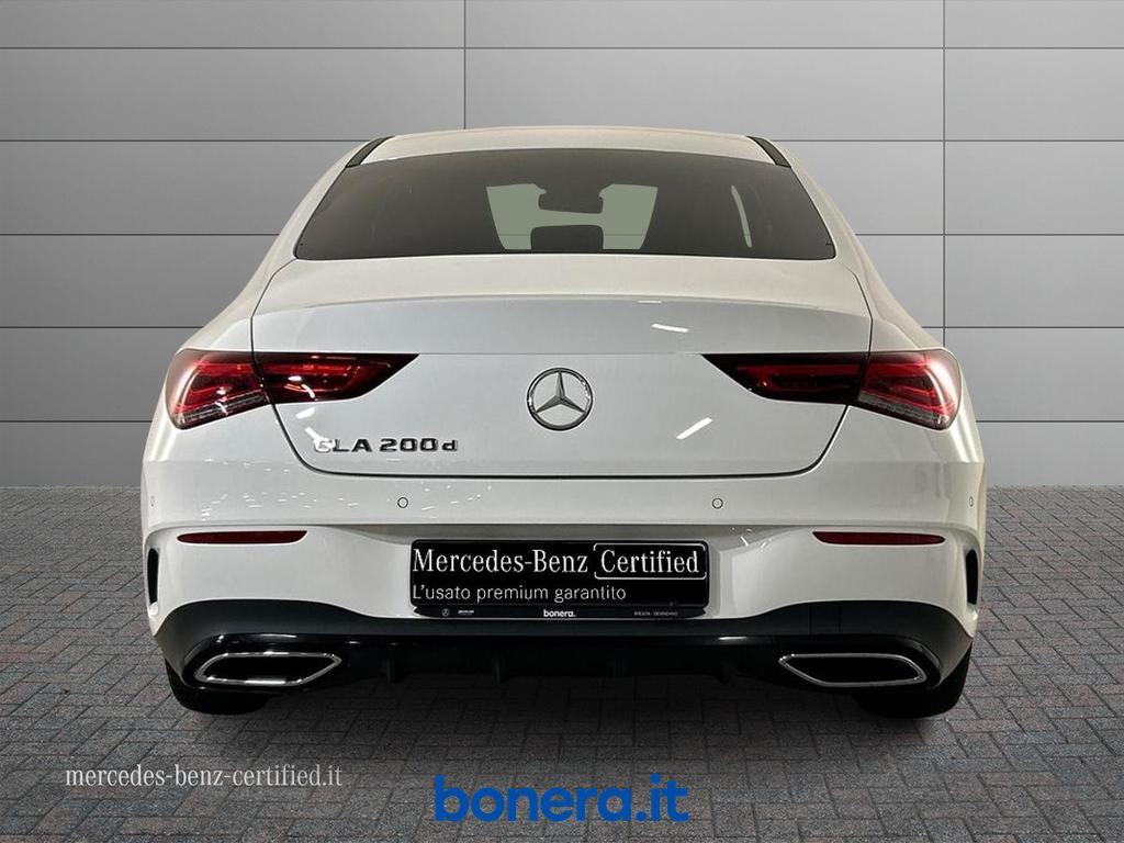 Mercedes CLA 200 200 D Premium 8G-DCT
