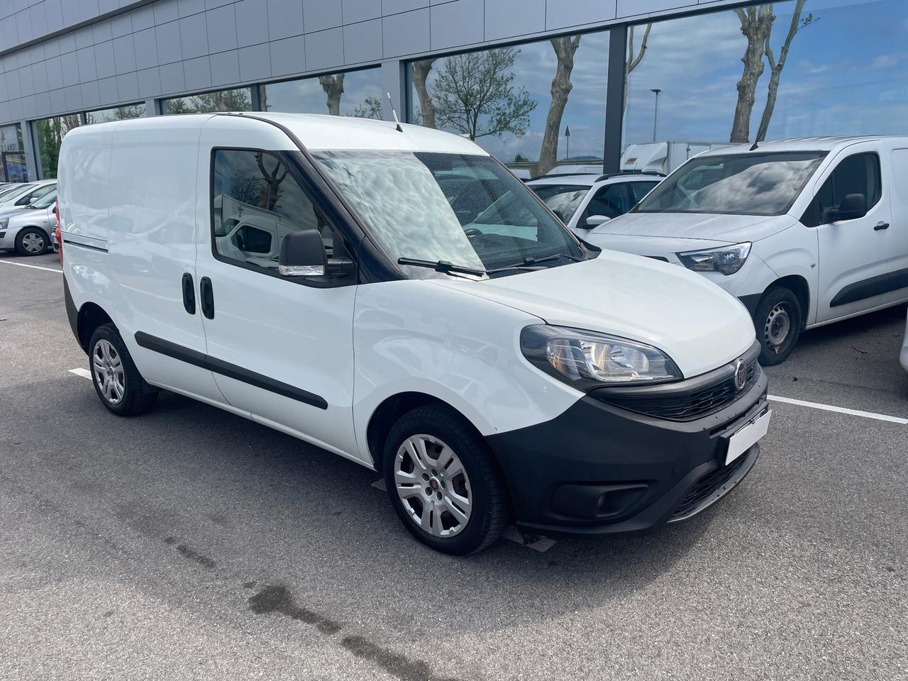Fiat Doblo Doblò 1.6 MJT 105CV PL-TN Cargo Maxi Lamierato SX