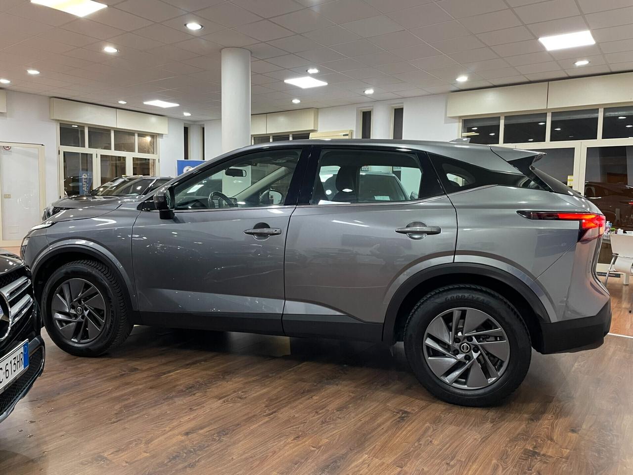 NISSAN QASHQAI 1.3 IBRIDA 140CV BUSINESS