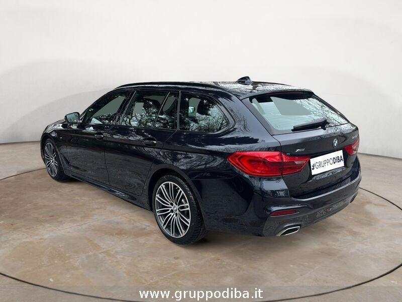 BMW Serie 5 G31 2017 Touring Diese 520d Touring mhev 48V xdrive Msport auto