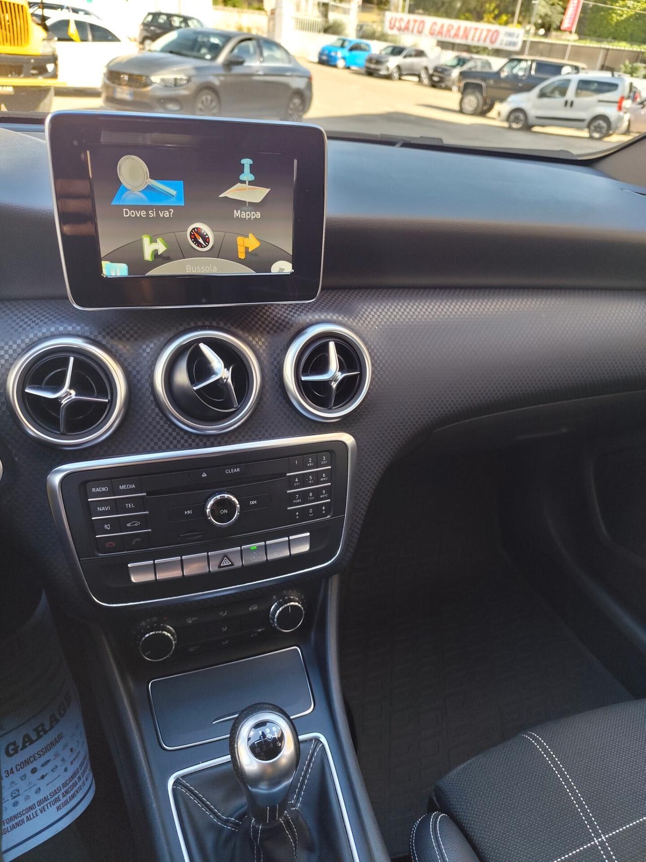 Mercedes-benz A 180 d Premium