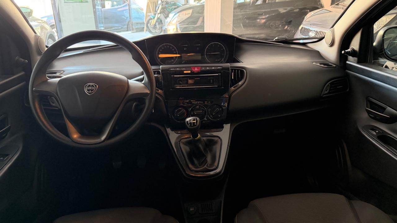 Lancia Ypsilon 1.3 MJT Platinum